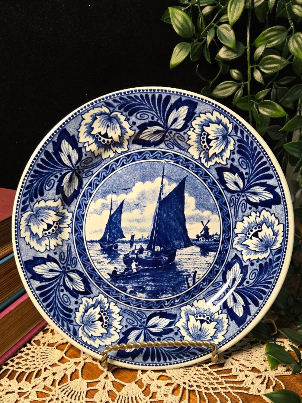 Royal Sphinx Maastricht Delfts Blue Dutch Wall Plate 1960s